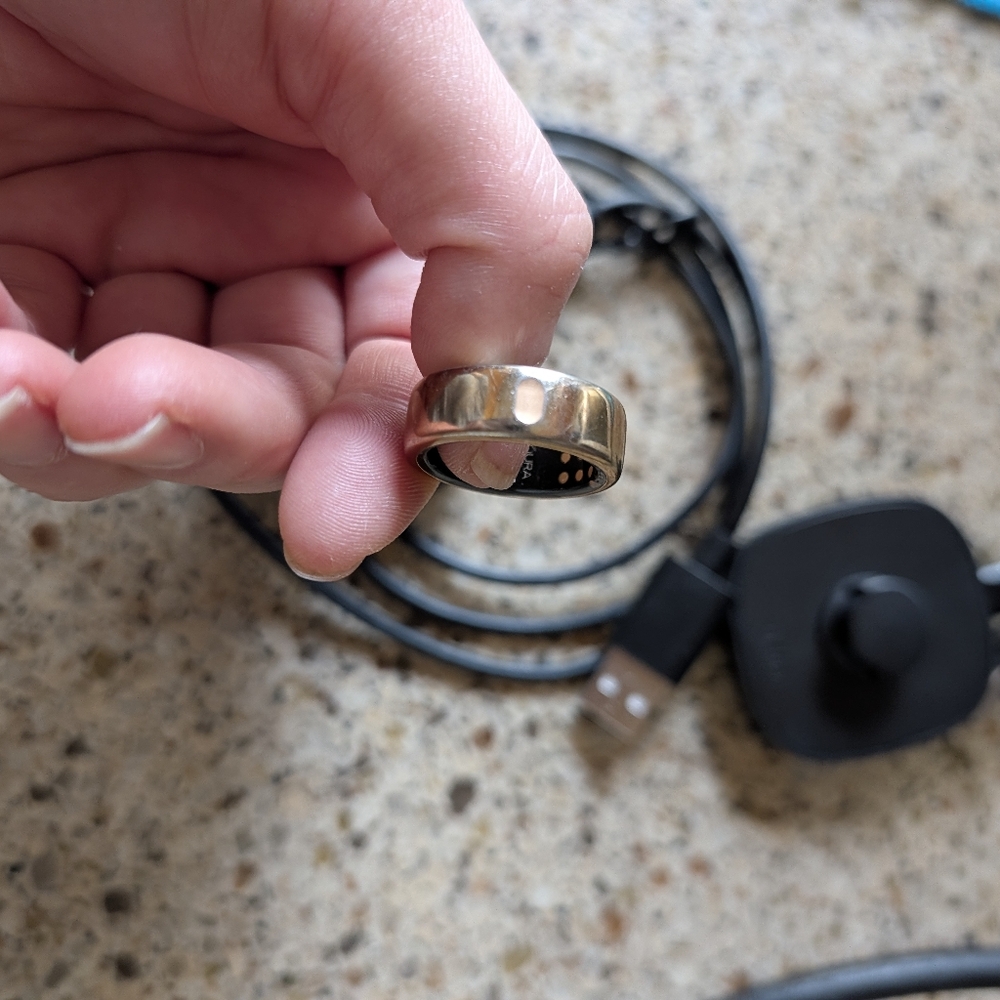 Oura Ring Gen 3, Size 8, Rose Gold